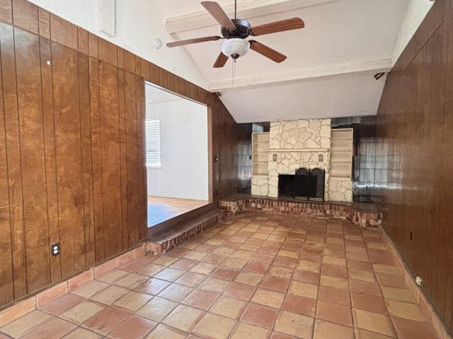 1821 Donna Street, Arlington, TX 76013