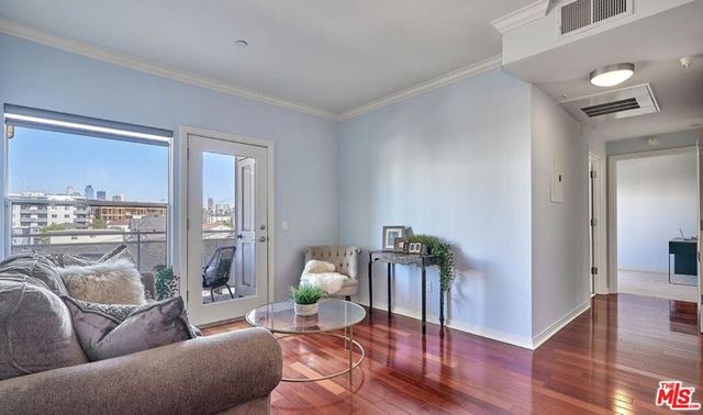 1025 Dewey Avenue 403, Los Angeles, CA 90006