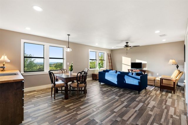 2025 Cripple Creek Stage RD, Dripping Springs, TX 78620