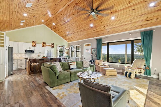 2025 Cripple Creek Stage RD, Dripping Springs, TX 78620