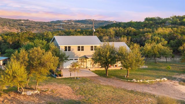 2025 Cripple Creek Stage RD, Dripping Springs, TX 78620