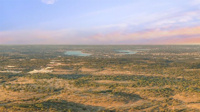 2025 Cripple Creek Stage RD, Dripping Springs, TX 78620