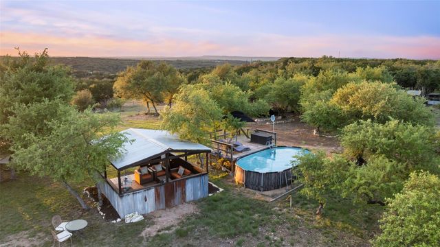 2025 Cripple Creek Stage RD, Dripping Springs, TX 78620