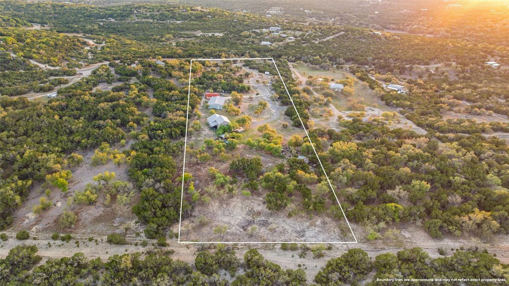 2025 Cripple Creek Stage RD, Dripping Springs, TX 78620