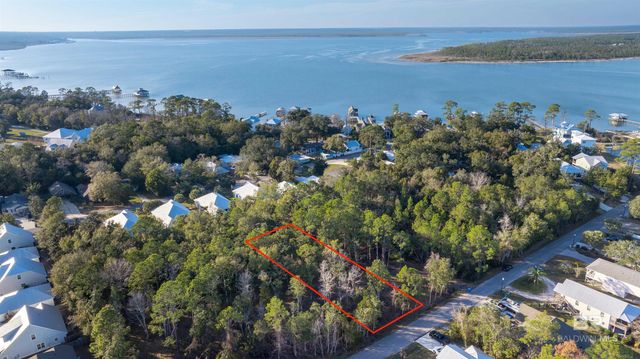 4851 Boat Street, Orange Beach, AL 36561