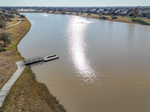 4747 Abercorn Street, Rosharon, TX 77583