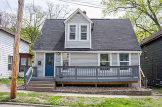 1194 23RD Street, Moline, IL 61265