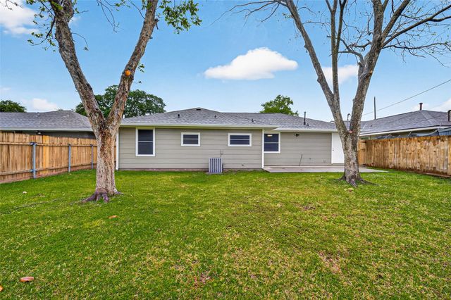 234 Maxie Street, Deer Park, TX 77536