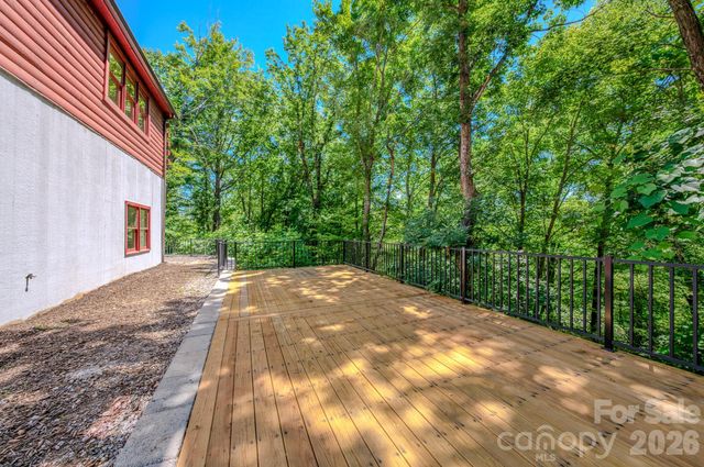 231 Blue Bird Road, Lake Lure, NC 28746