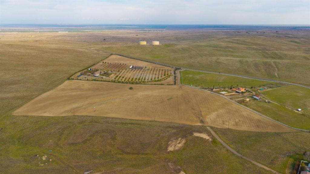 Image 15 of property listing at 61 Lot - Hwy 33, Coalinga, CA 93210