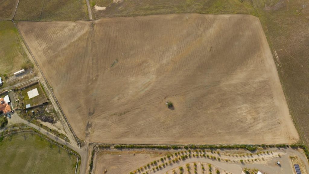 Image 5 of property listing at 61 Lot - Hwy 33, Coalinga, CA 93210