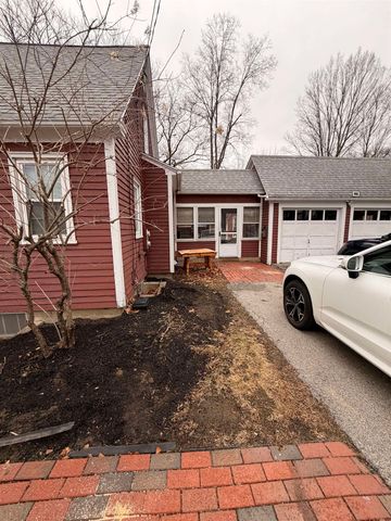 21 Park Court, Durham, NH 03824