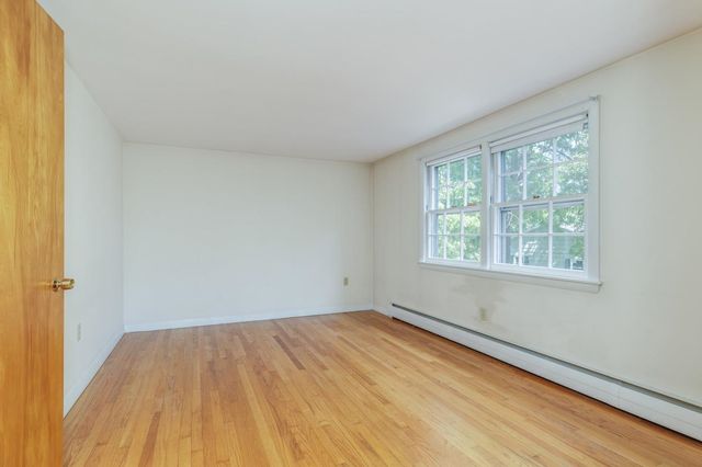 1630 Greenland Road, Portsmouth, NH 03801