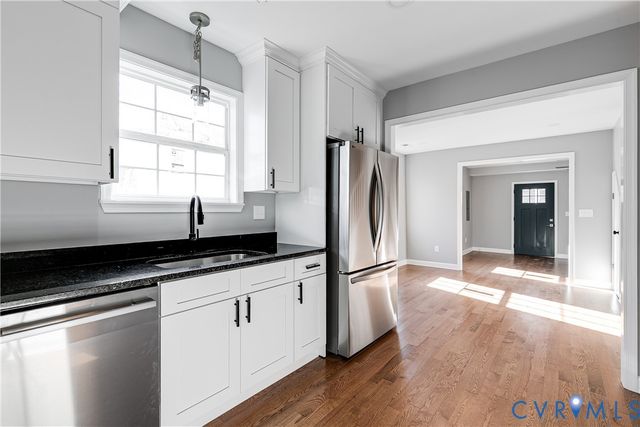 205 N 12th Ave, Hopewell, VA 23860