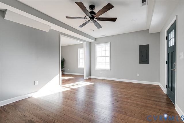 205 N 12th Ave, Hopewell, VA 23860