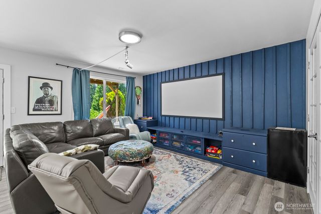 18505 68th Street E, Bonney Lake, WA 98391