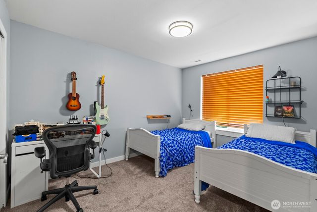 18505 68th Street E, Bonney Lake, WA 98391