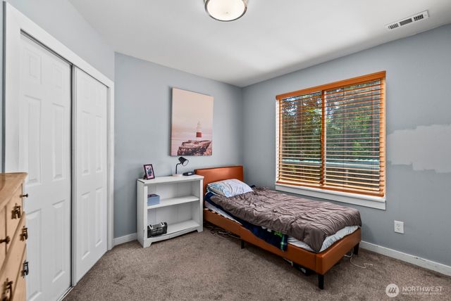 18505 68th Street E, Bonney Lake, WA 98391