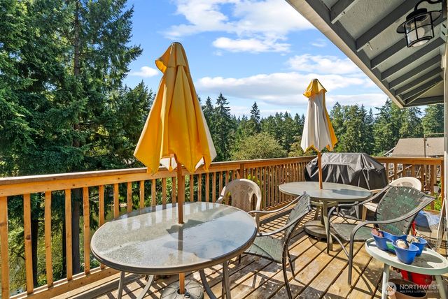 18505 68th Street E, Bonney Lake, WA 98391