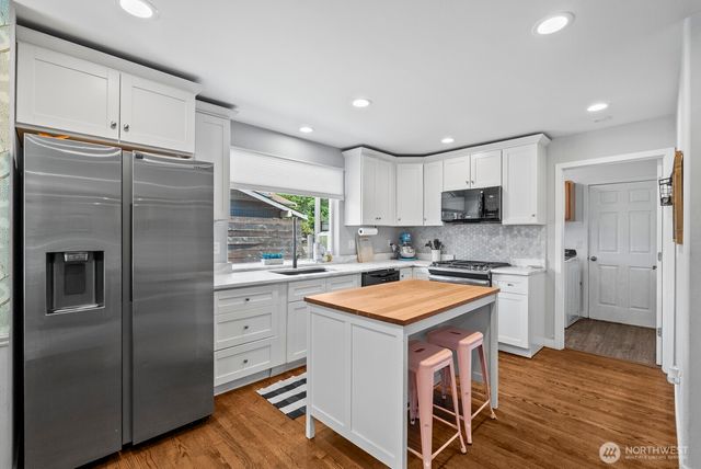 18505 68th Street E, Bonney Lake, WA 98391