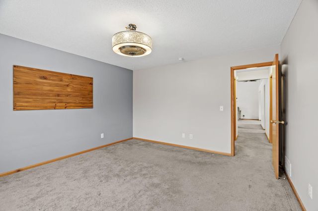 950 Herbert Street, Jordan, MN 55352