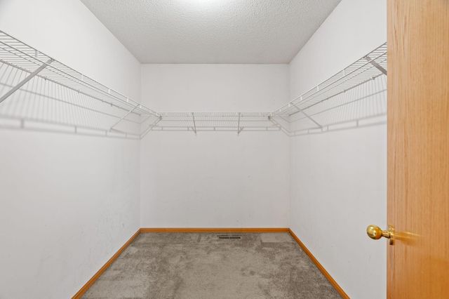 950 Herbert Street, Jordan, MN 55352