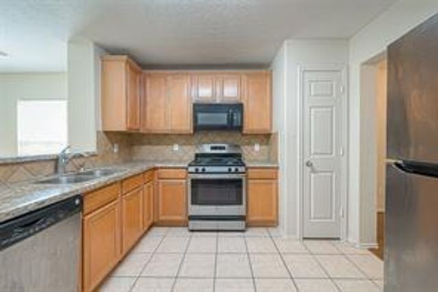 12819 Cedar Cliff Lane, Cypress, TX 77429