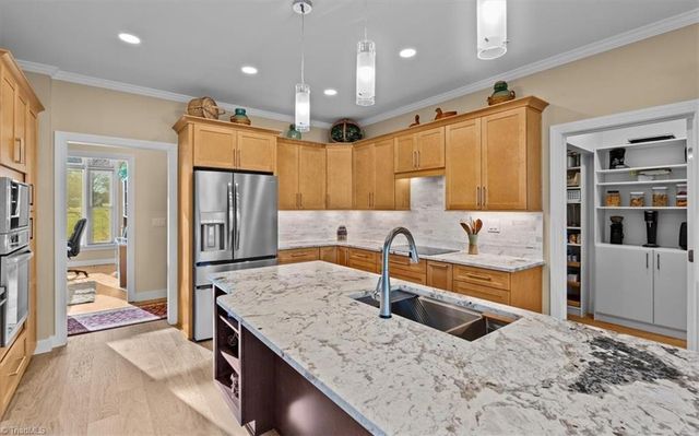 7500 Bethel View Court, Oak Ridge, NC 27310