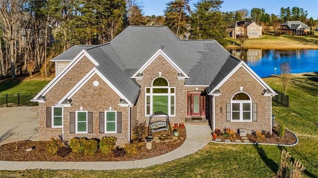 7500 Bethel View Court, Oak Ridge, NC 27310
