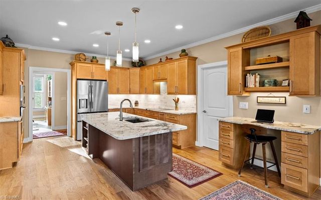 7500 Bethel View Court, Oak Ridge, NC 27310