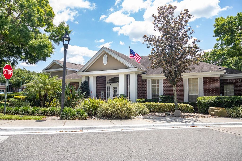 Image 26 of property listing at 13015 PLANTATION PARK CIRCLE 1024, Orlando, FL 32821