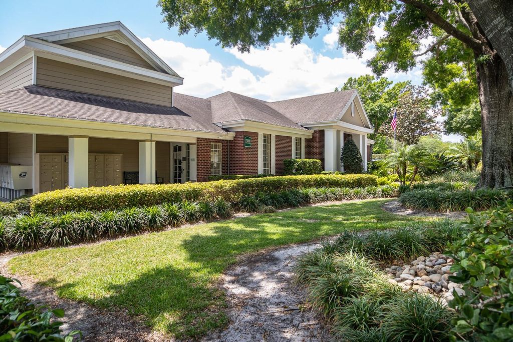 Image 27 of property listing at 13015 PLANTATION PARK CIRCLE 1024, Orlando, FL 32821