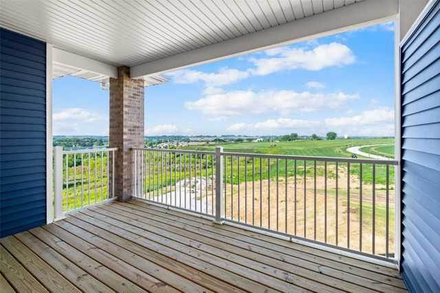 2877 Spring Rose Circle 210, Coralville, IA 52241