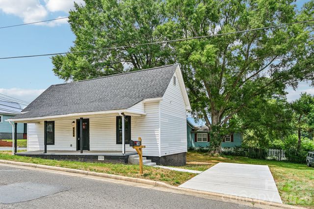 748 Efird Street, Albemarle, NC 28001