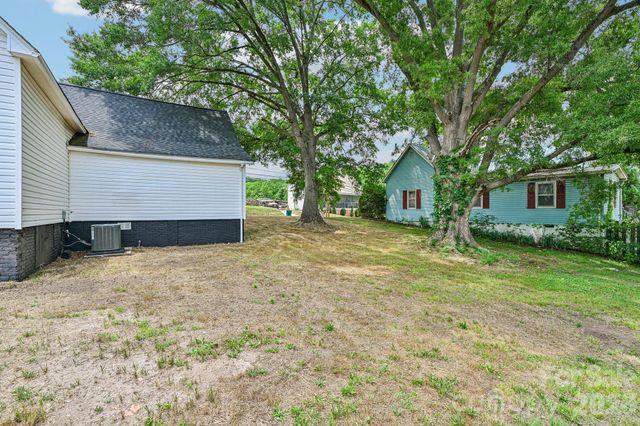 748 Efird Street, Albemarle, NC 28001