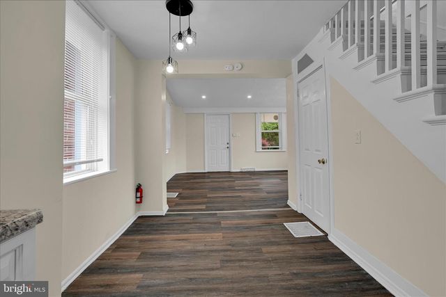 2114-R SPRING, West Lawn, PA 19609