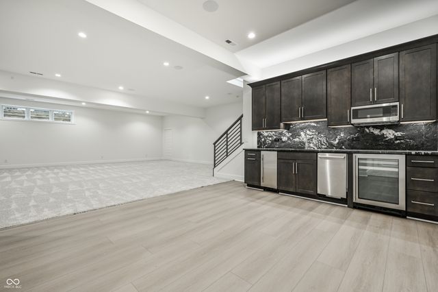 20045 Hampton Park Drive, Westfield, IN 46074