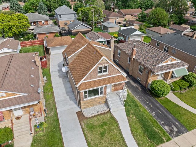 9411 S Springfield Avenue, Evergreen Park, IL 60805