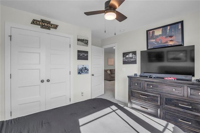 7904 N Spruce Avenue, Kansas City, MO 64119