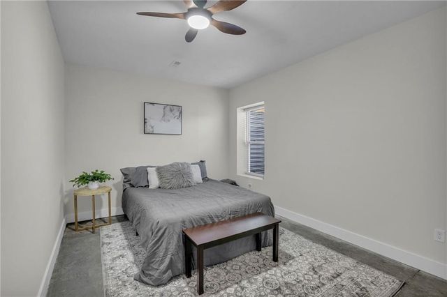7904 N Spruce Avenue, Kansas City, MO 64119