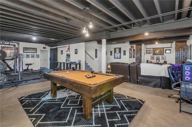 7904 N Spruce Avenue, Kansas City, MO 64119