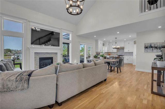 7904 N Spruce Avenue, Kansas City, MO 64119