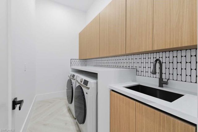 113 SW 34th AVE, Cape Coral, FL 33991