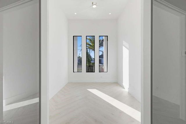 113 SW 34th AVE, Cape Coral, FL 33991