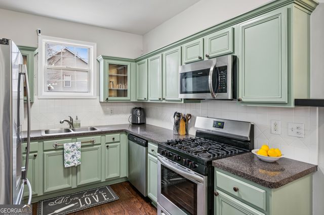 3430 Kensington Parc Circle, Avondale Estates, GA 30002