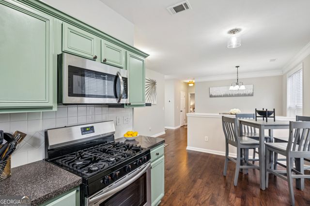 3430 Kensington Parc Circle, Avondale Estates, GA 30002