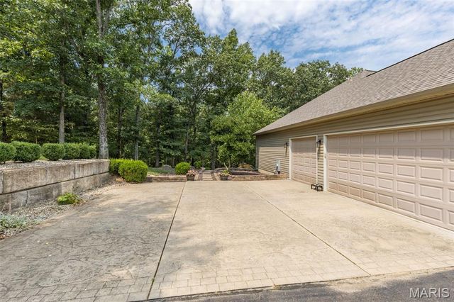 3305 Magnolia Lane, Festus, MO 63028