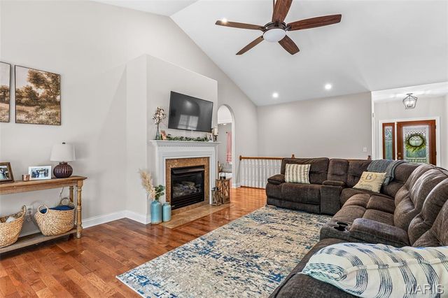 3305 Magnolia Lane, Festus, MO 63028