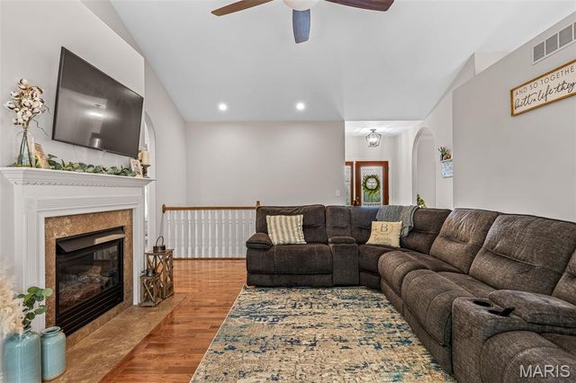 3305 Magnolia Lane, Festus, MO 63028