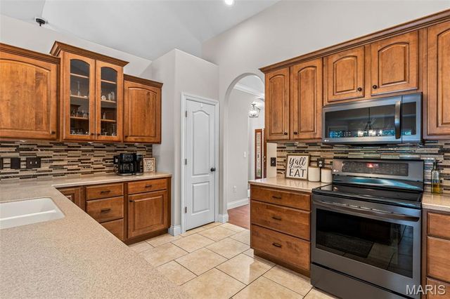 3305 Magnolia Lane, Festus, MO 63028